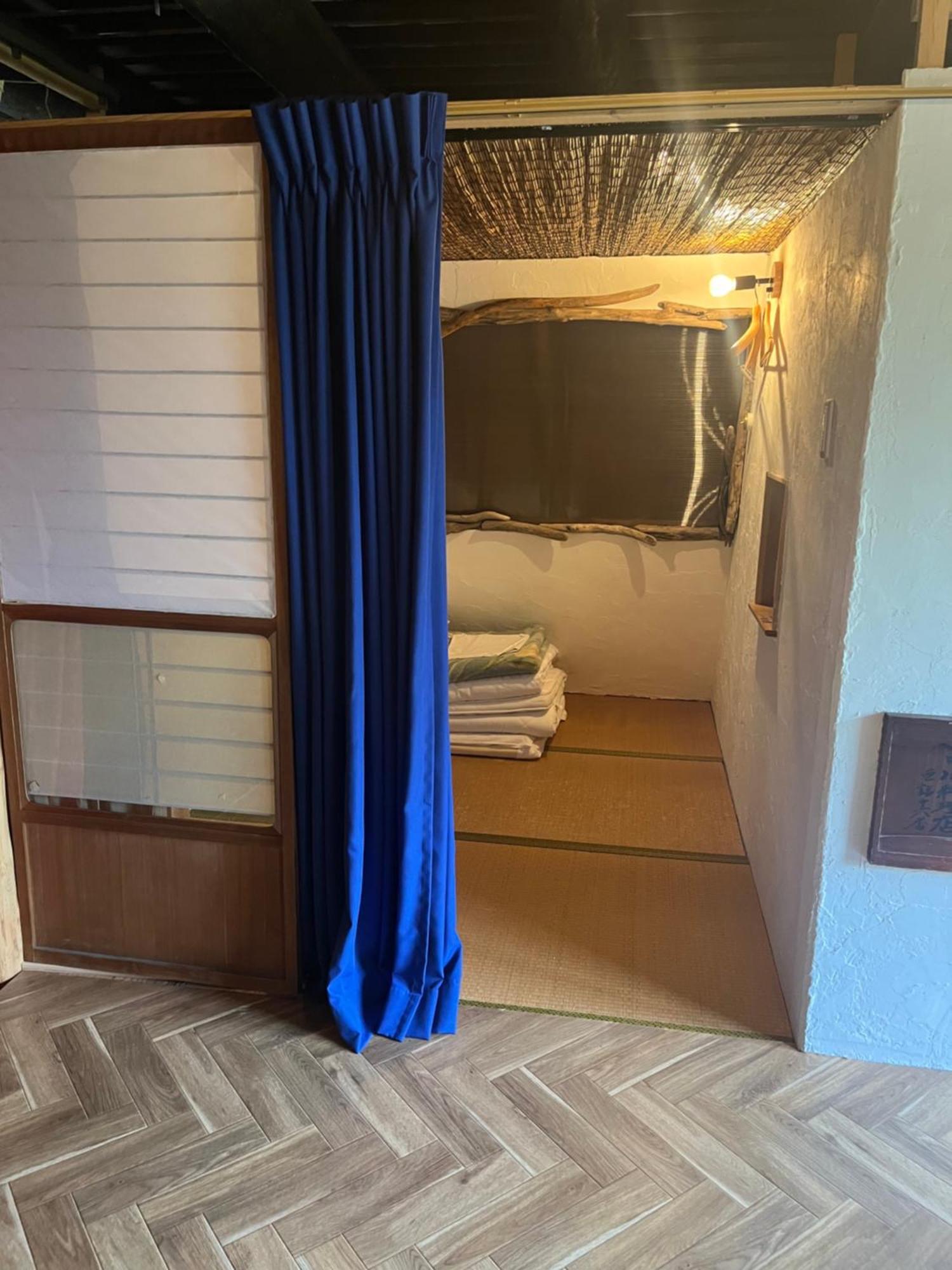 Guesthouse Kazura Nanto Екстер'єр фото
