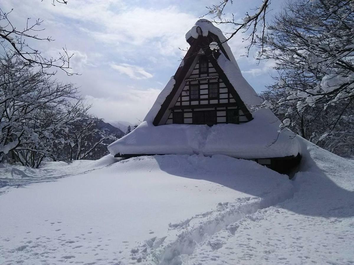 Guesthouse Kazura Nanto Екстер'єр фото